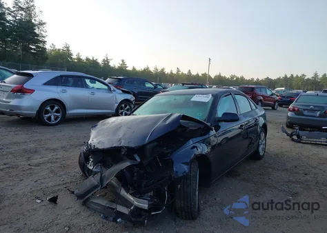 2011 Audi A4 2.0T Premium z USA, uszkodzony, nr VIN WAUBFAFL2BN014208